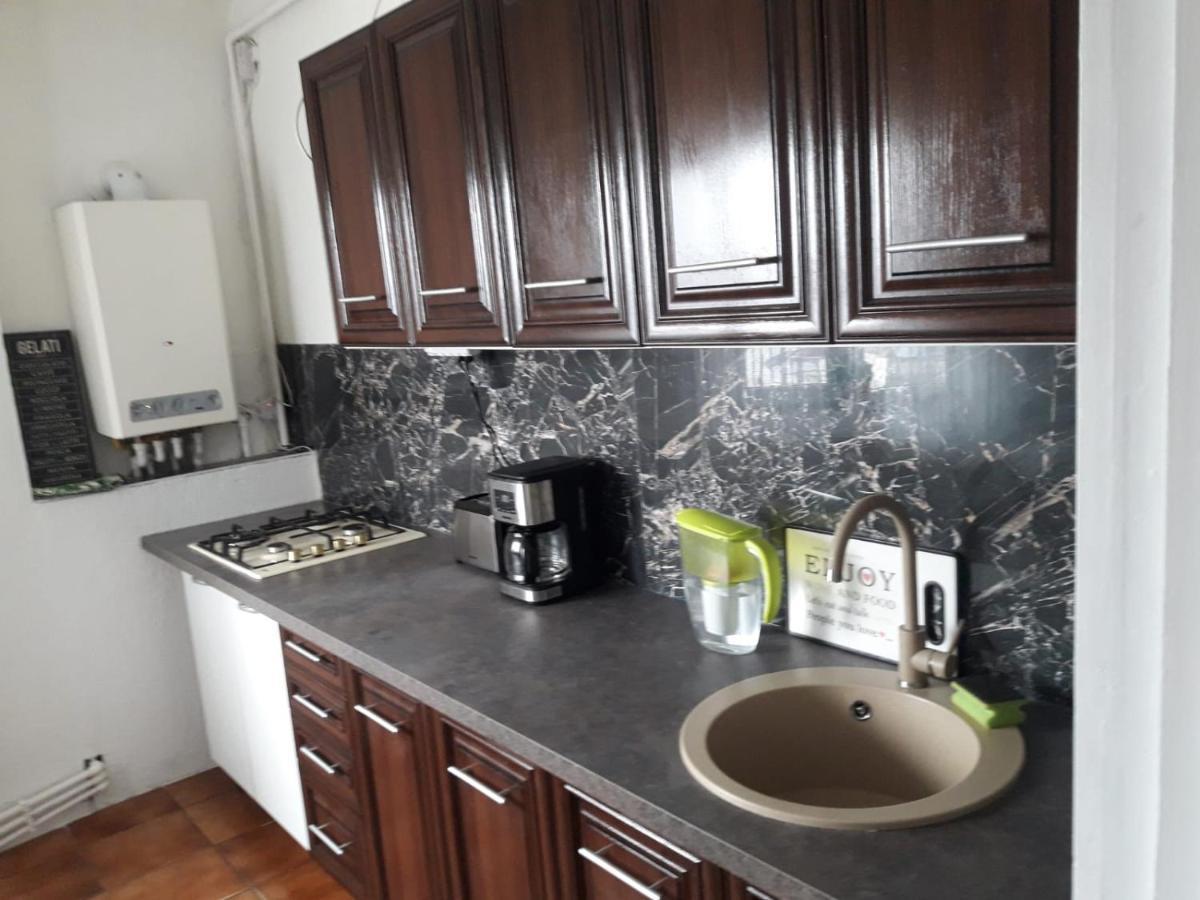 Hellen'S Ultracentral Apartament 부자우 외부 사진